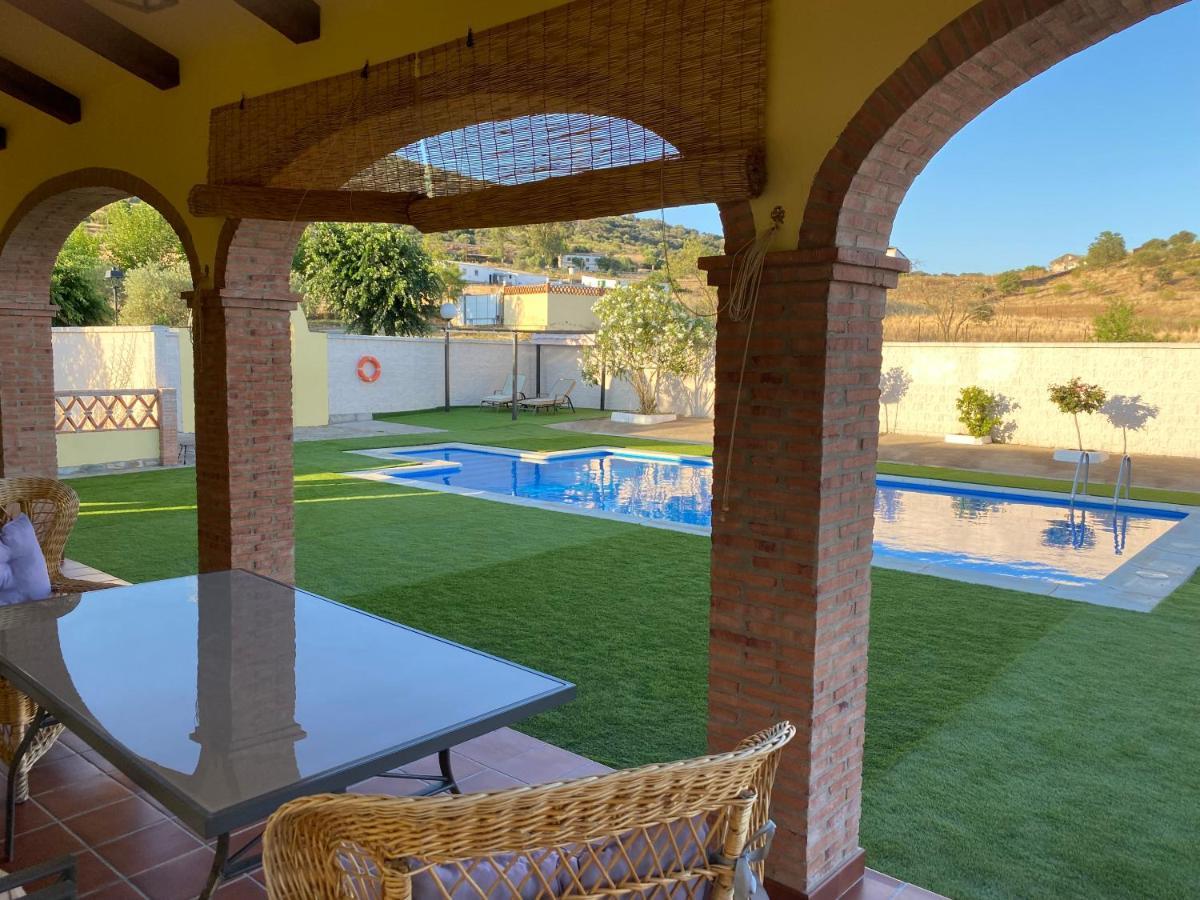 Casa Rural Montes De Trigo Jerez De Los Caballeros Extérieur photo